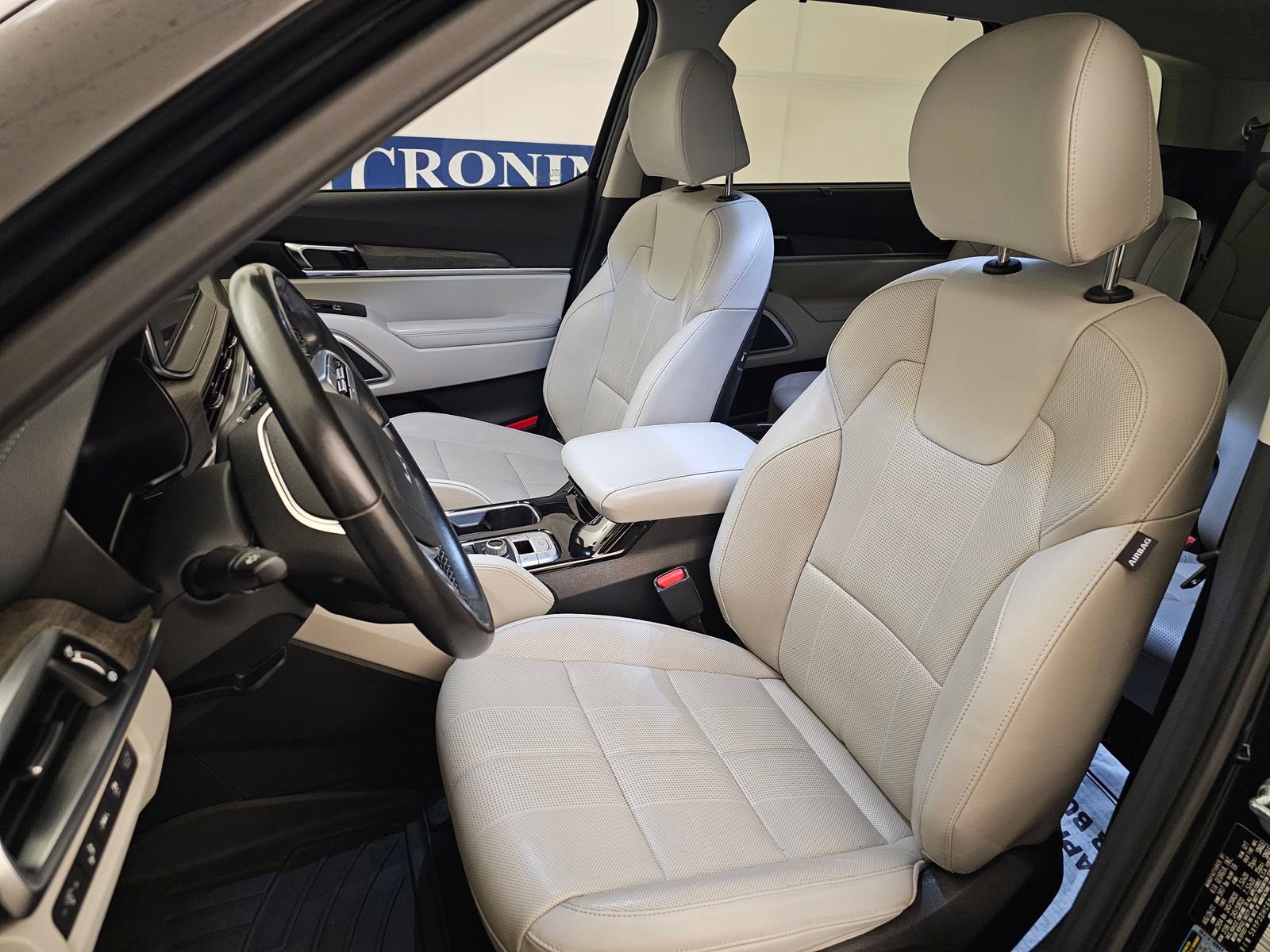 Used 2022 Kia Telluride EX w/ EX Premium Package image 15