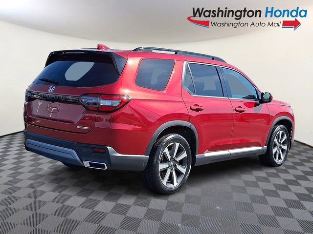 Certified 2023 Honda Pilot Touring image 6