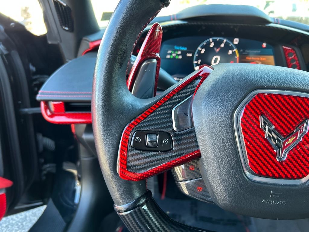 Used 2021 Chevrolet Corvette Stingray Preferred Cpe w/ Chrome Exterior Badge Package image 29