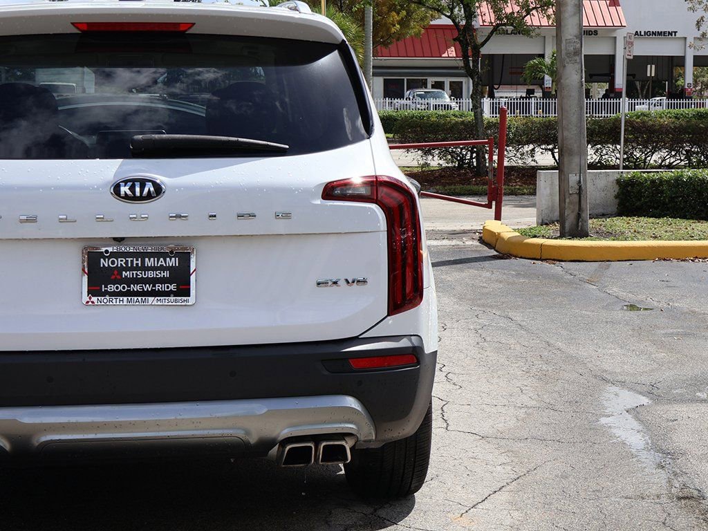 Used 2021 Kia Telluride EX w/ EX Premium Package FWD image 18