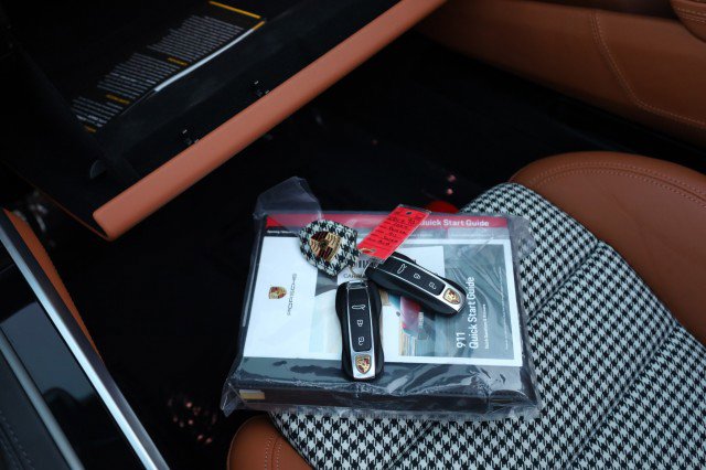 Used 2024 Porsche 911 Targa 4S image 41