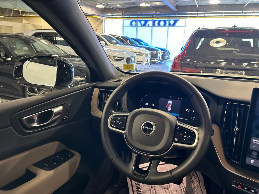 Used 2026 Volvo XC60 B5 Plus w/ Protection Package Premier AWD/4WD image 23
