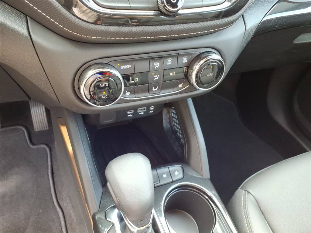 Used 2023 Chevrolet TrailBlazer ACTIV w/ Convenience Package FWD image 32
