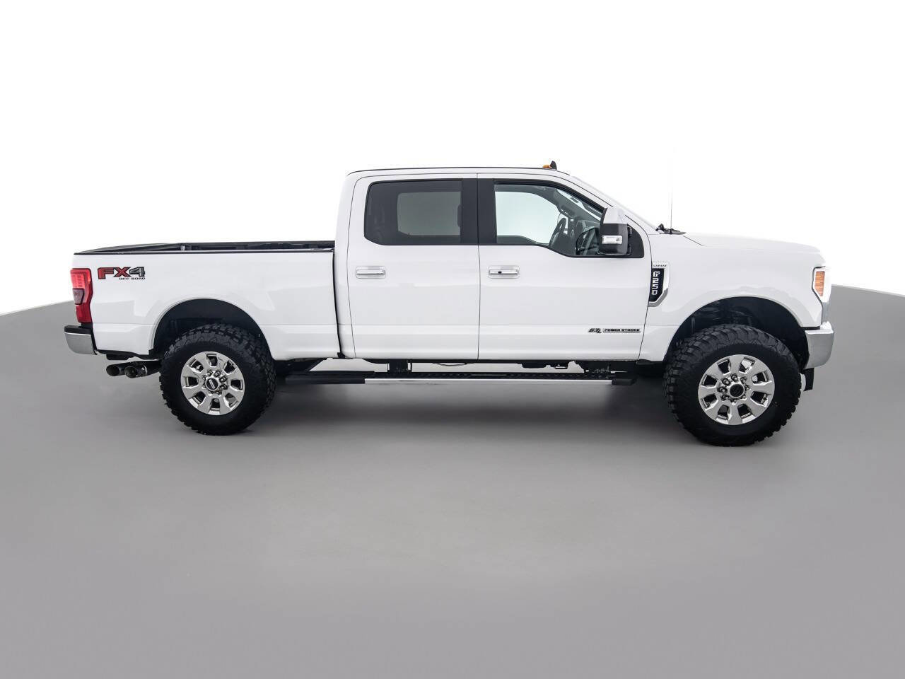Used 2019 Ford F250 Lariat w/ Lariat Ultimate Package image 4