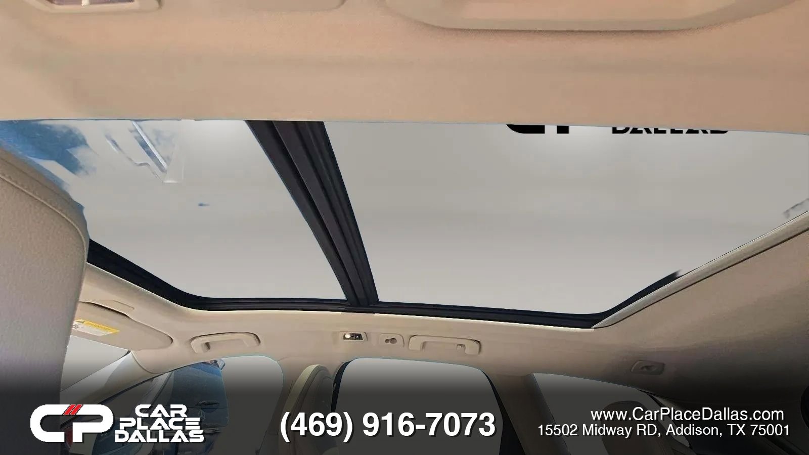 Used 2019 Volvo XC60 T5 Momentum image 16