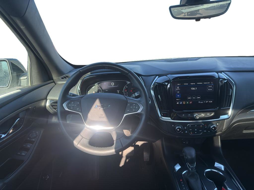 Used 2024 Chevrolet Traverse Premier w/ Redline Edition AWD/4WD image 7