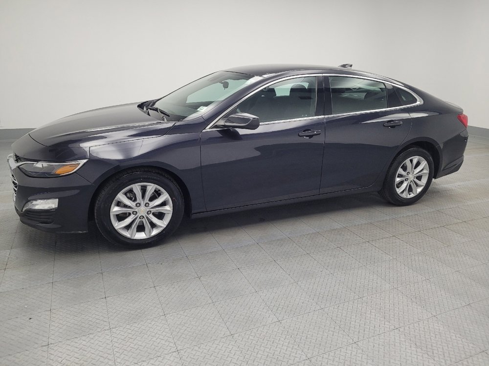 Used 2023 Chevrolet Malibu LT image 2
