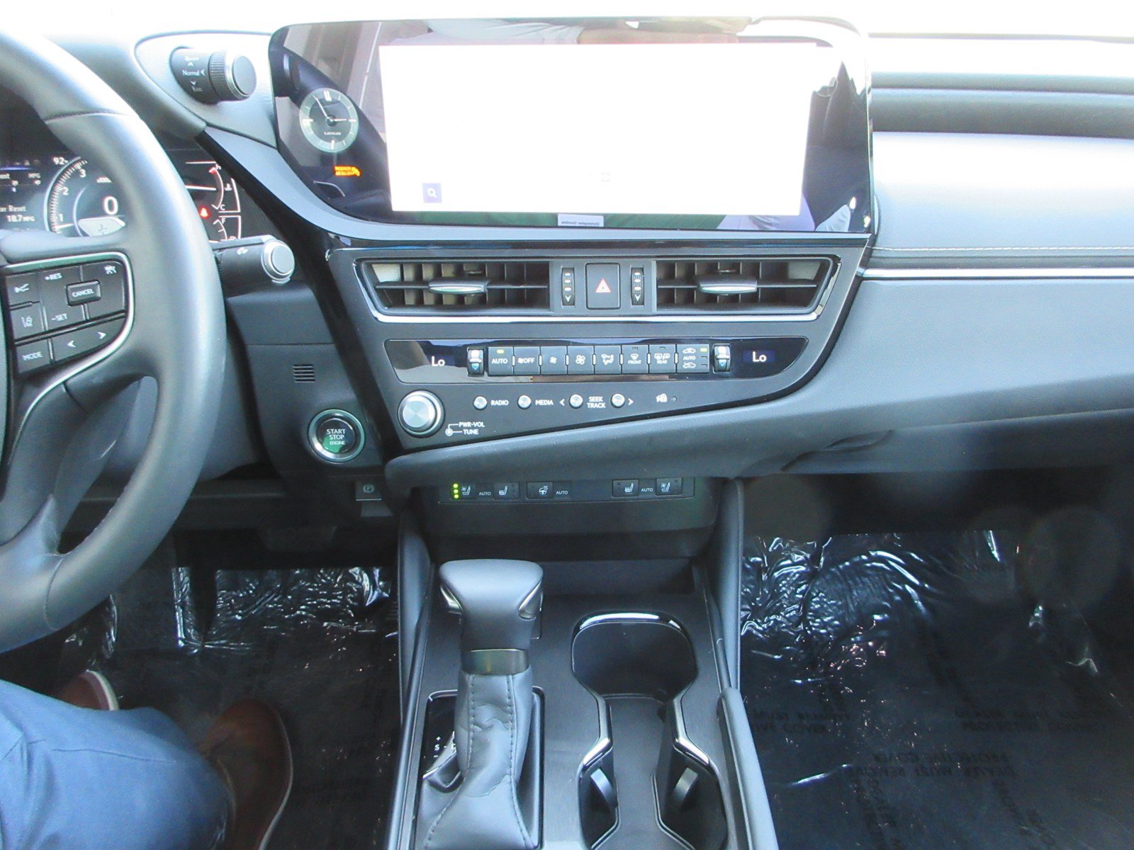 Used 2025 Lexus ES 350 w/ Premium Package FWD image 37