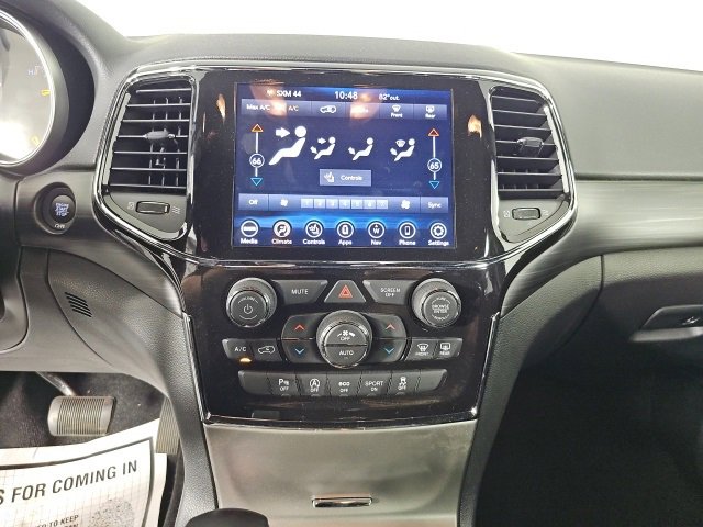 Certified 2022 Jeep Grand Cherokee Laredo E w/ Security & Convenience Group image 16