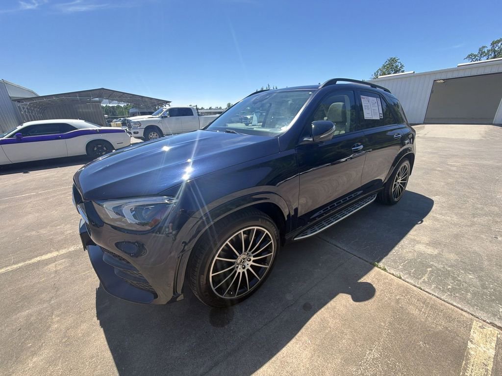 Used 2020 Mercedes-Benz GLE 350 4MATIC image 4