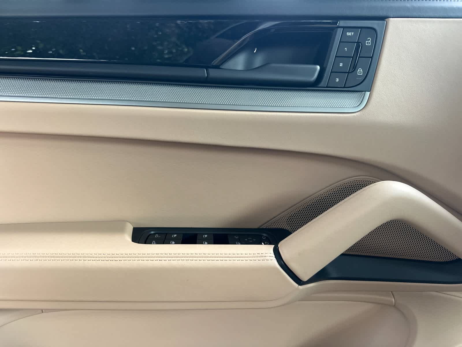 New 2026 Porsche Cayenne S AWD/4WD image 10