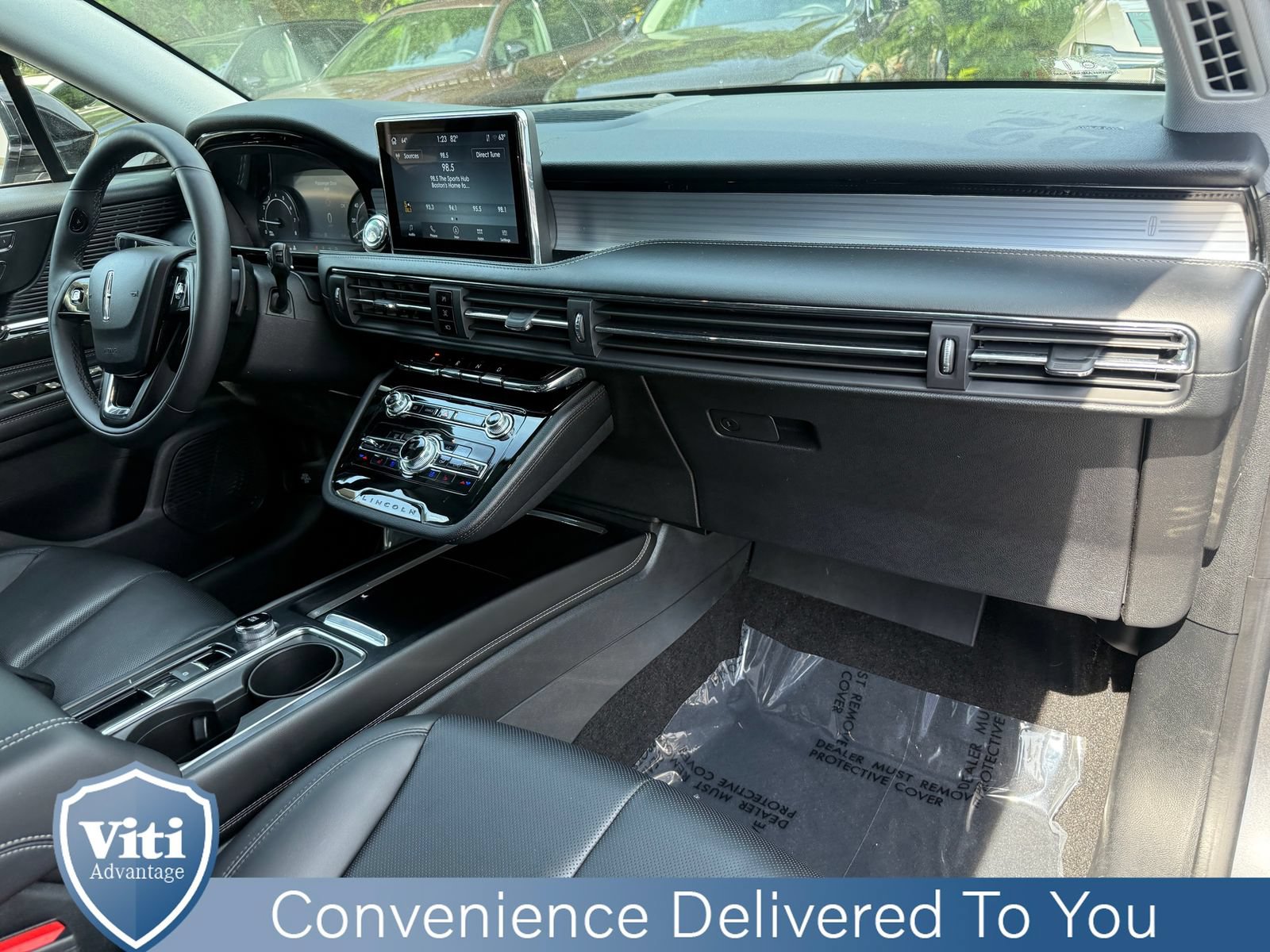 Used 2022 Lincoln Corsair AWD w/ Equipment Group 101A image 29