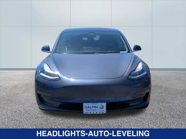 Used 2020 Tesla Model 3 Standard Range RWD image 8