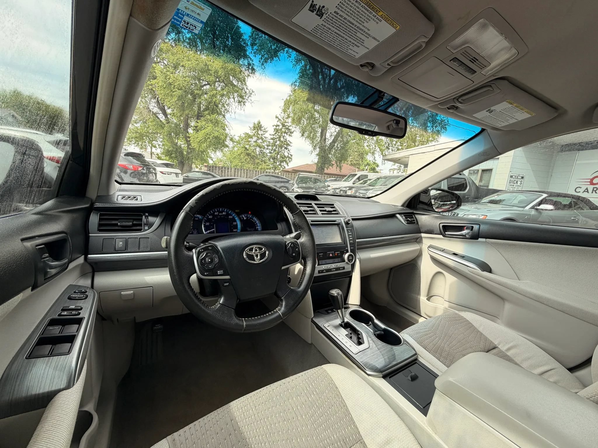 Used 2012 Toyota Camry XLE w/ Convenience Pkg FWD image 30