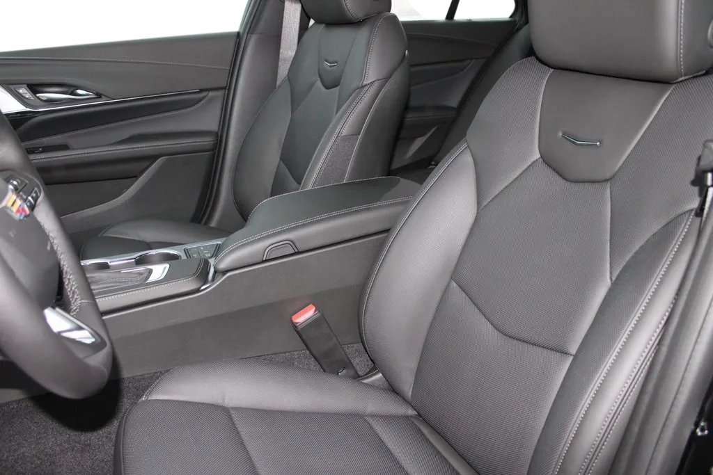 New 2026 Cadillac CT4 Premium Luxury image 13