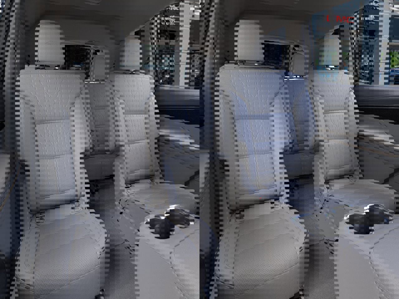 New 2026 Buick Enclave Avenir image 17