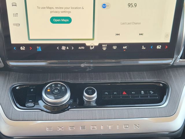 New 2026 Ford Expedition Platinum w/ Platinum Ultimate Package image 13