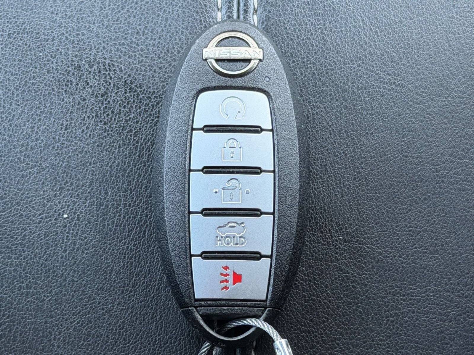 Used 2025 Nissan Altima 2.5 SV FWD image 21