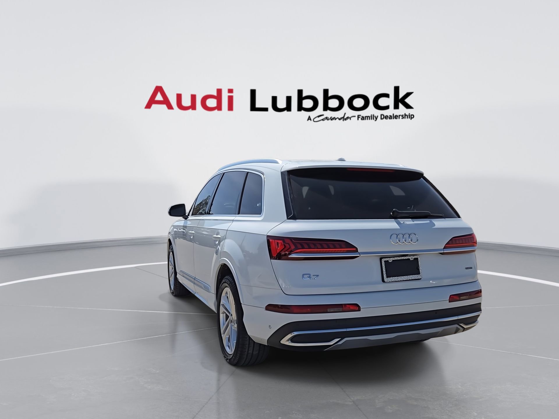 Used 2023 Audi Q7 2.0T Premium w/ Convenience Package image 7