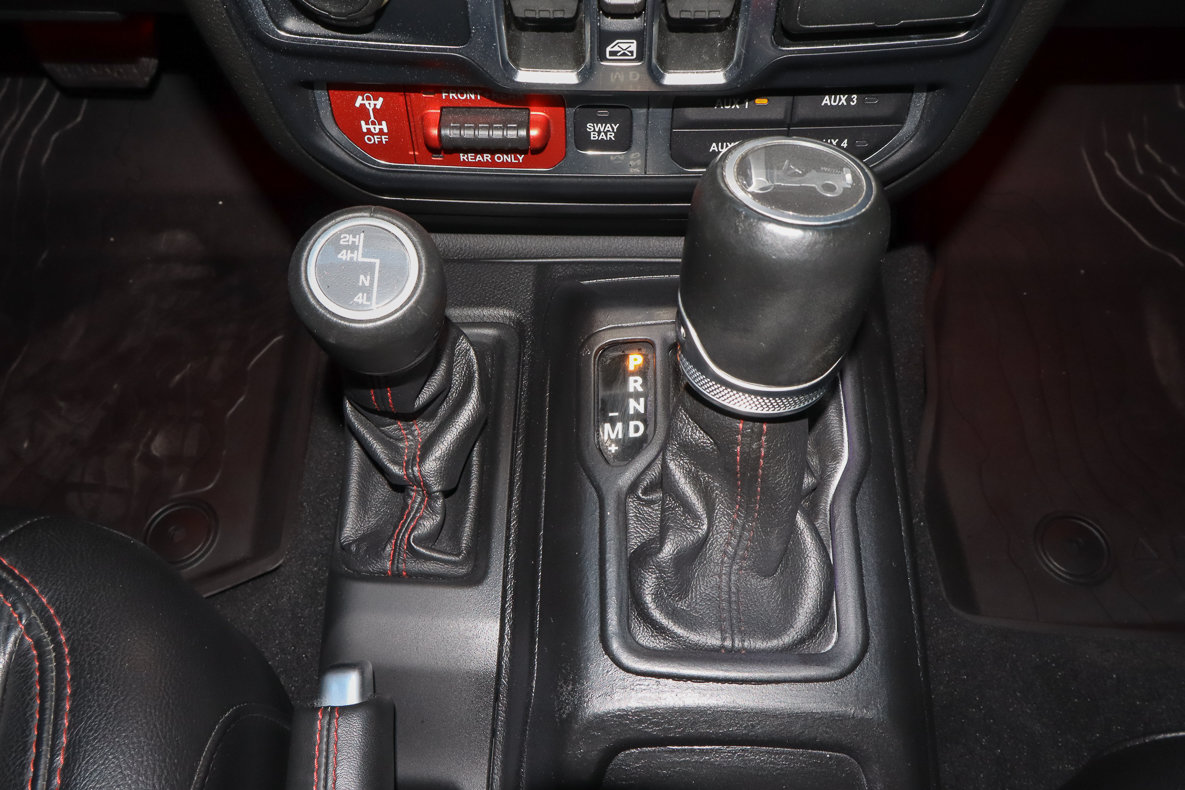 Used 2019 Jeep Wrangler Unlimited Rubicon AWD/4WD image 32