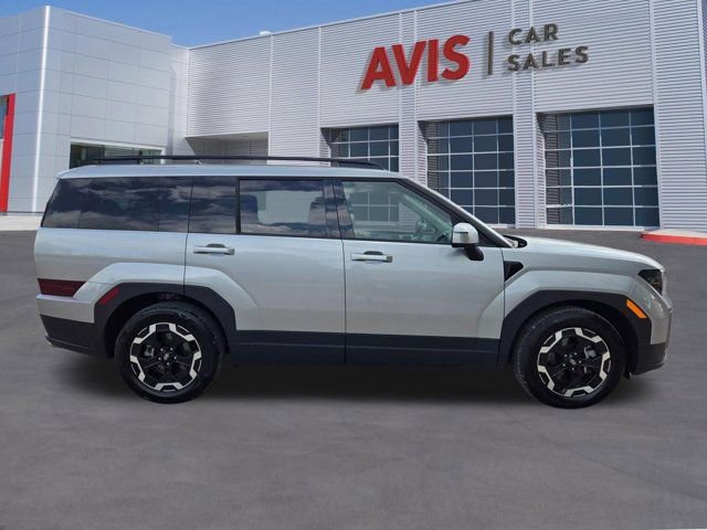 Used 2025 Hyundai Santa Fe SEL FWD image 5