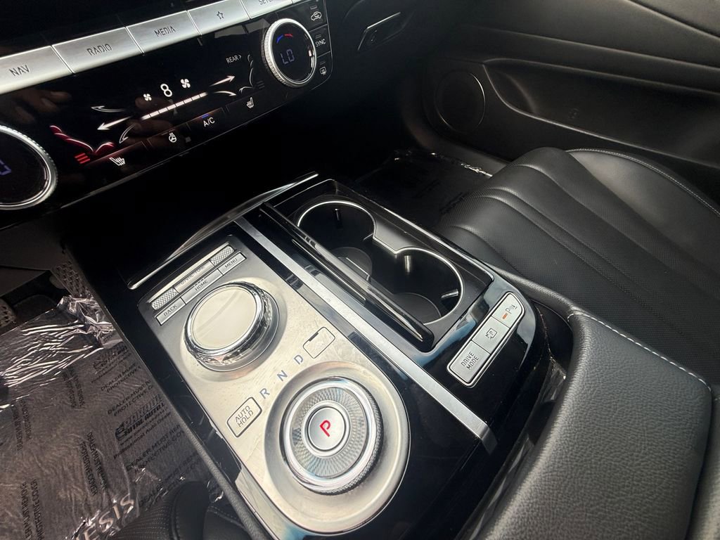 Used 2023 Genesis G80 2.5T image 22