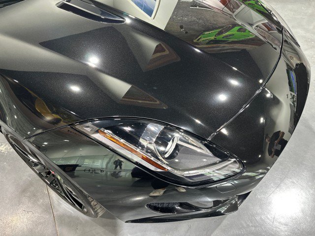 Used 2015 Jaguar F-TYPE S RWD image 12