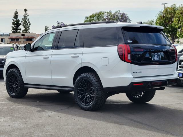 New 2026 Ford Expedition Platinum w/ Stealth Appearance Package AWD/4WD image 2