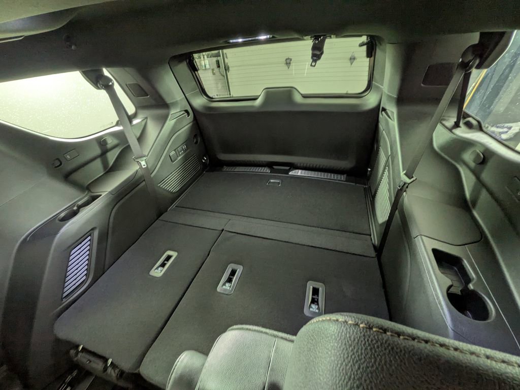 New 2026 Chevrolet Tahoe High Country image 40