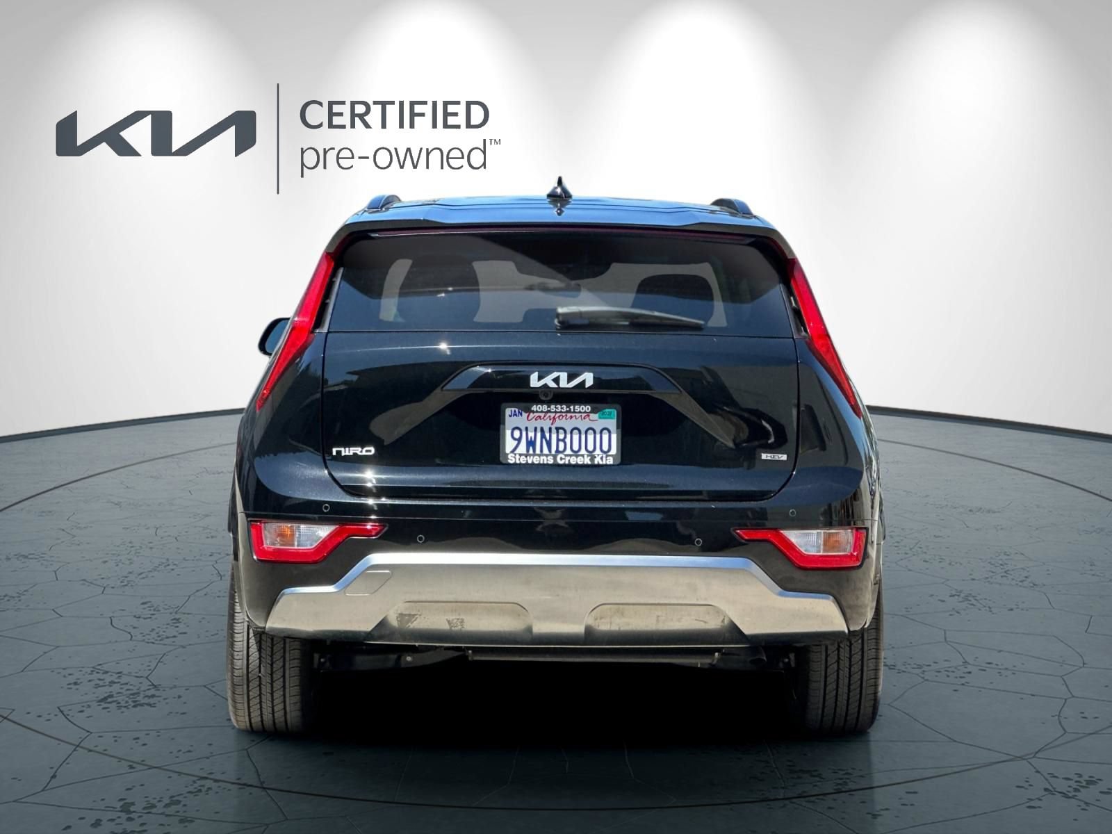 Certified 2025 Kia Niro EX Touring FWD image 5