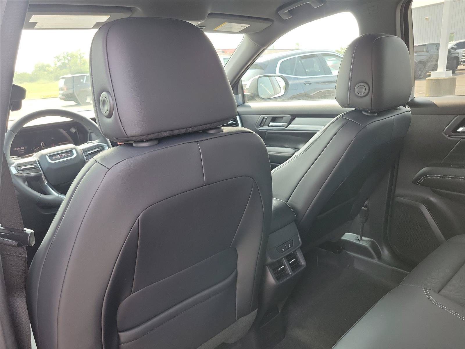 New 2027 GMC Terrain Elevation w/ Elevation Premium Package FWD image 13