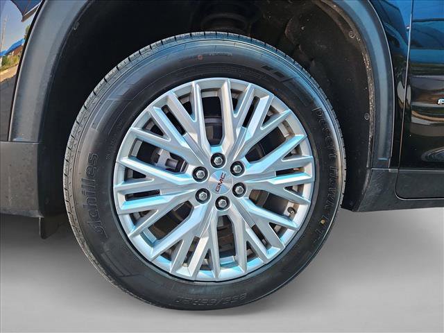 Used 2024 GMC Acadia Elevation AWD/4WD image 24