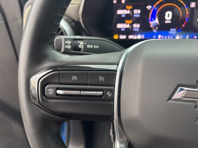 Used 2023 Chevrolet Colorado ZR2 w/ ZR2 Convenience Package III AWD/4WD image 25