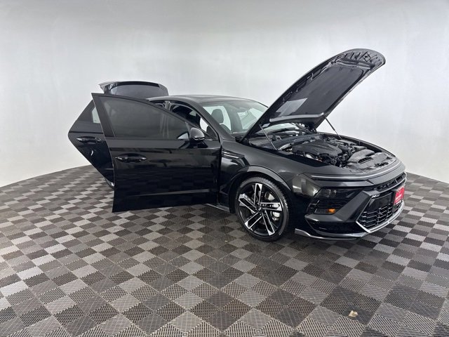 Used 2025 Hyundai Sonata N Line image 12