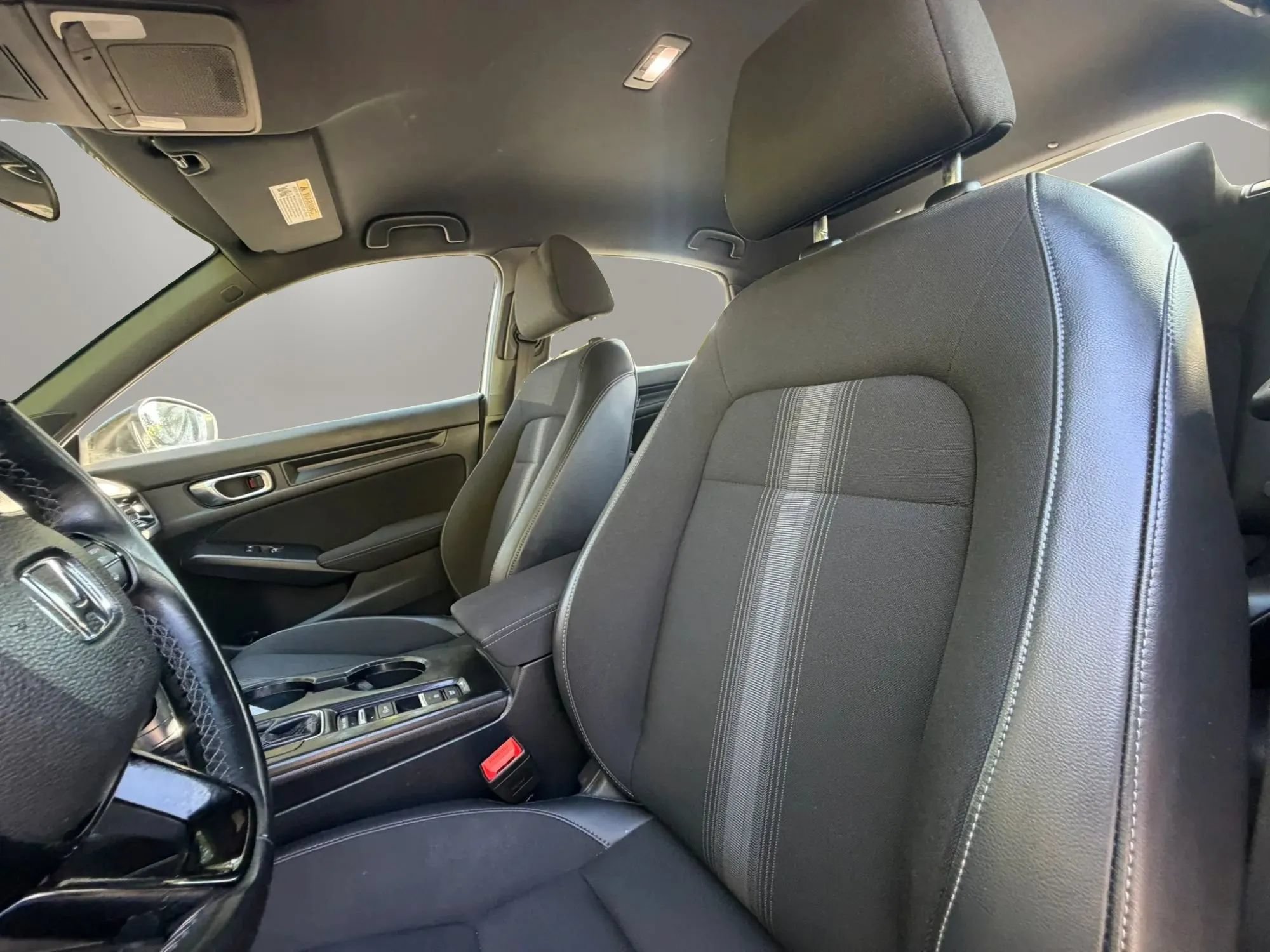 Used 2023 Honda Civic Sport image 10
