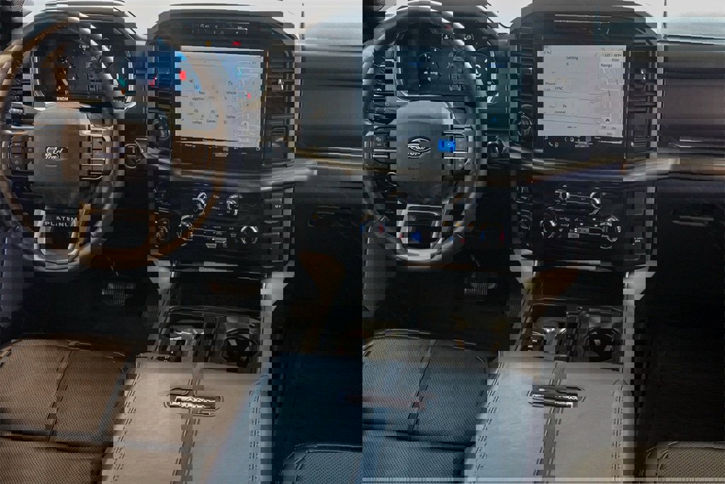 Used 2024 Ford F150 Platinum image 27