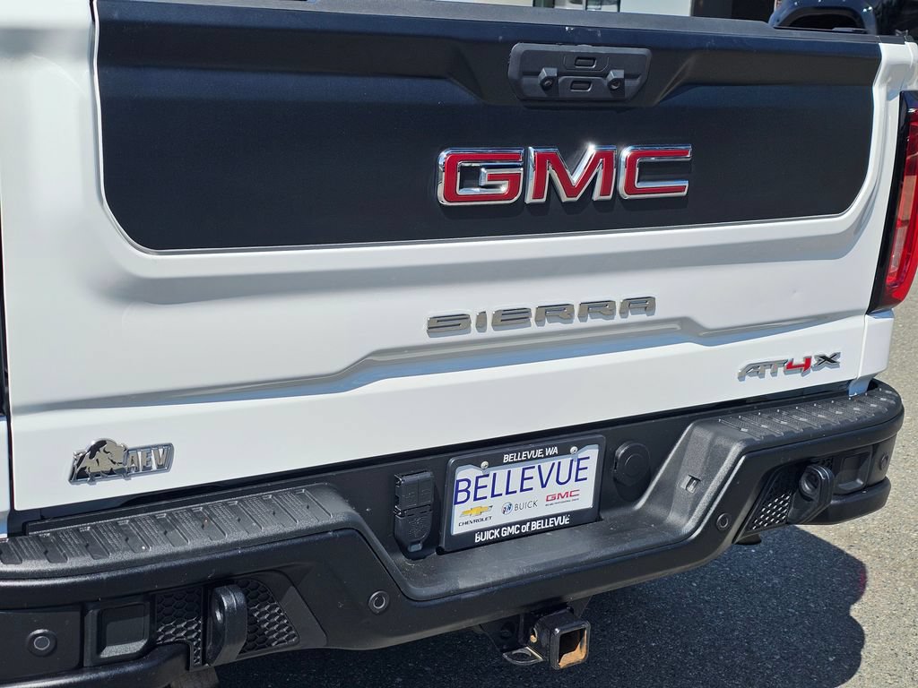 Used 2024 GMC Sierra 1500 AT4X w/ AT4X AEV Edition AWD/4WD image 17