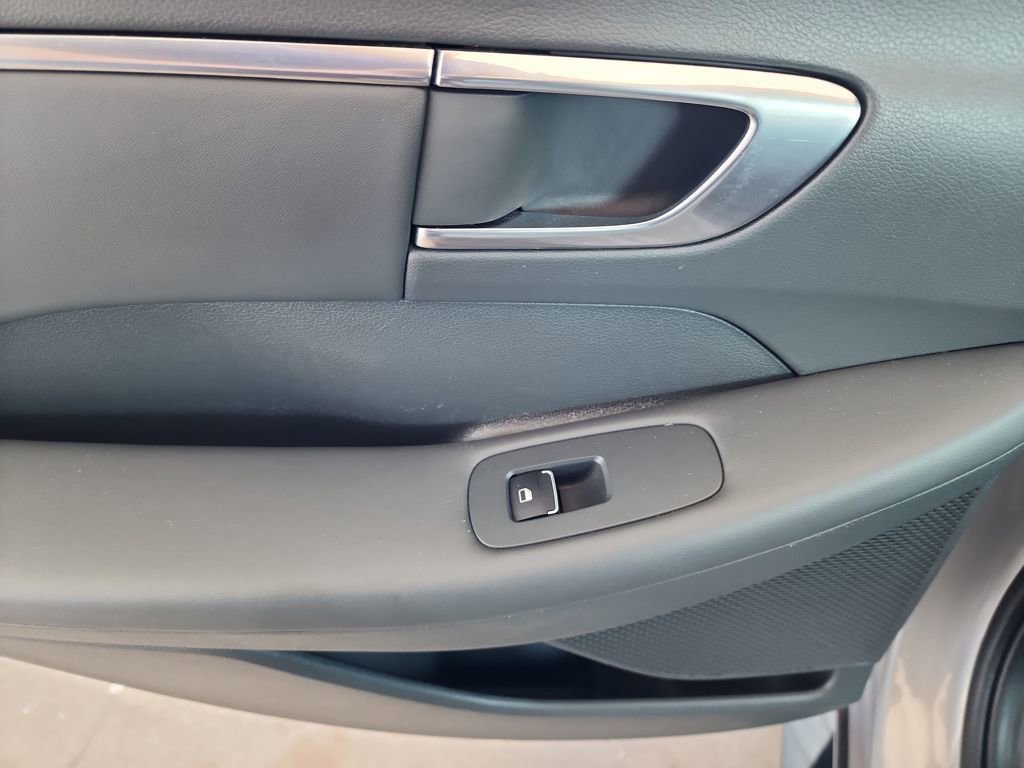 Used 2023 Hyundai Sonata SEL Plus image 37