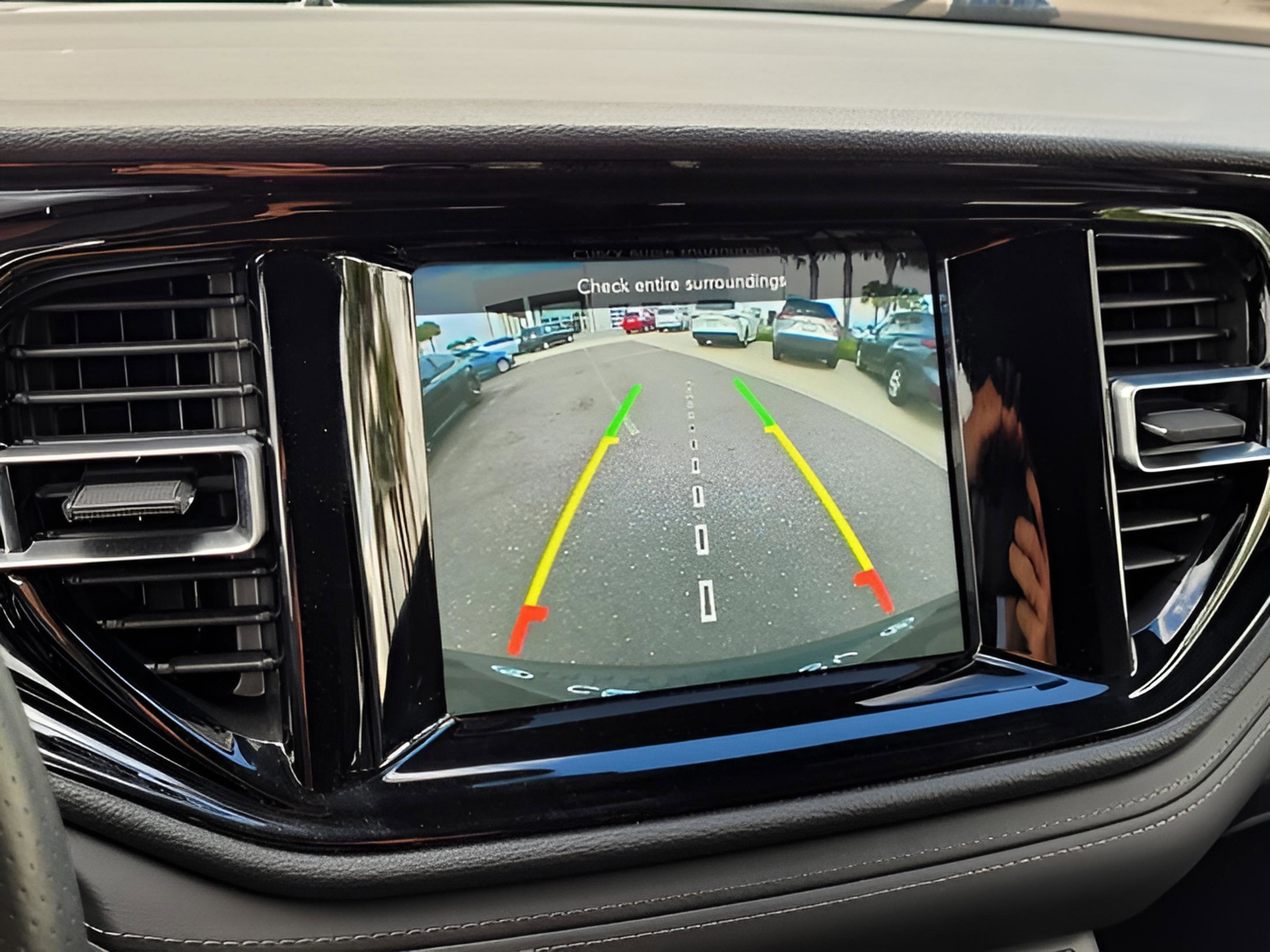 Used 2024 Dodge Durango SXT w/ 3rd Row Seating Group image 26