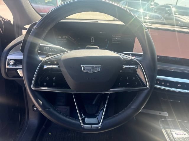 Certified 2024 Cadillac Lyriq Luxury w/ LPO, Floor Liner Package AWD/4WD image 8