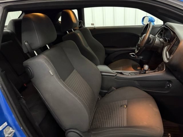 Used 2019 Dodge Challenger R/T RWD image 16