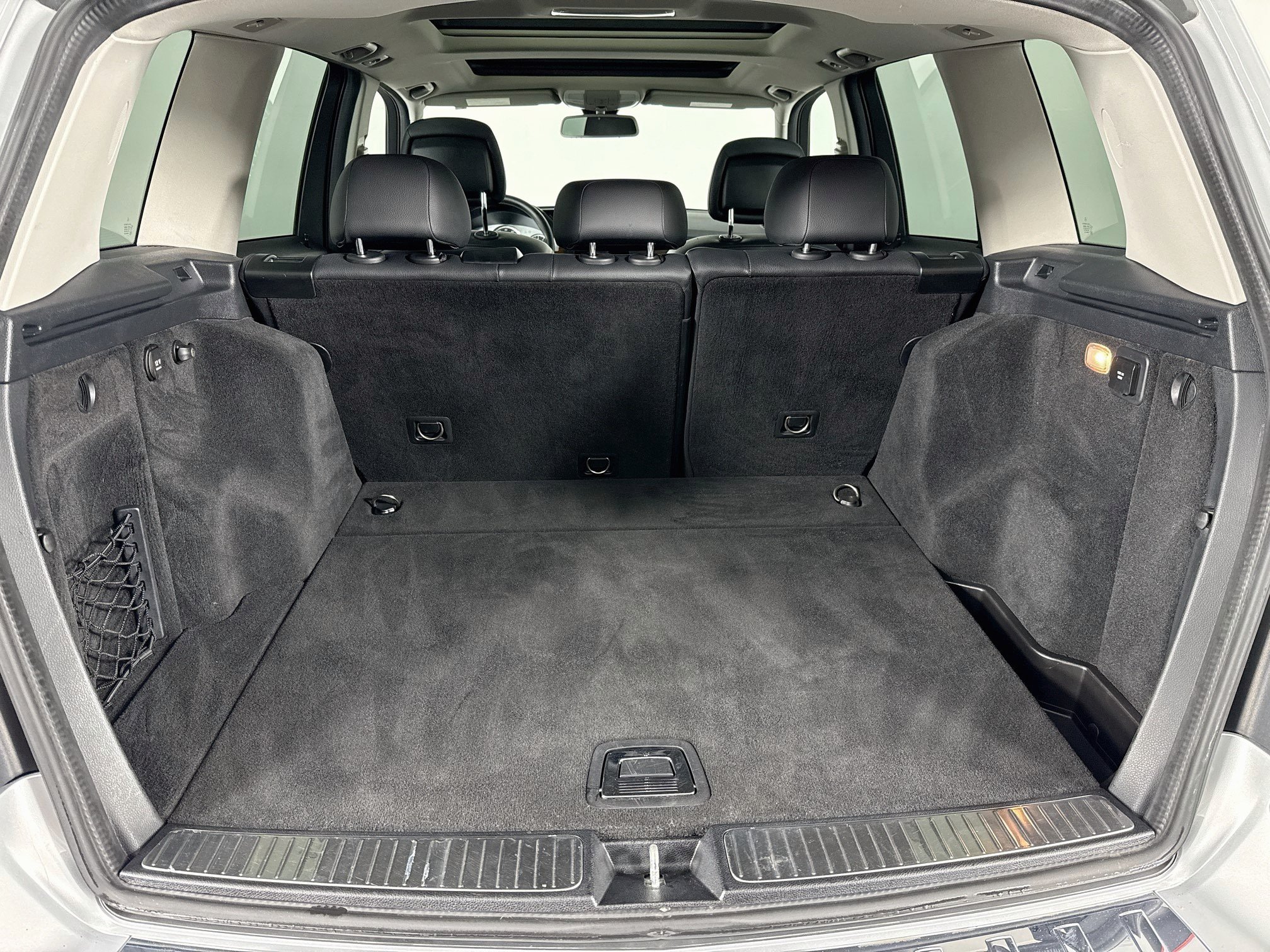 Used 2010 Mercedes-Benz GLK 350 4MATIC image 37