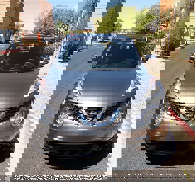 Used 2015 Nissan Juke S image 2