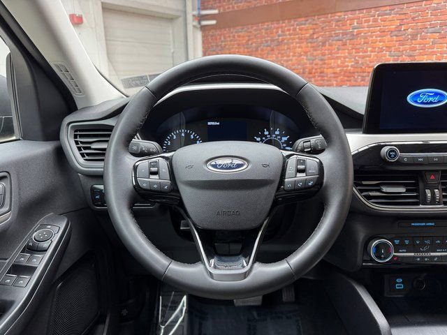 Certified 2022 Ford Escape SE w/ Convenience Package image 14