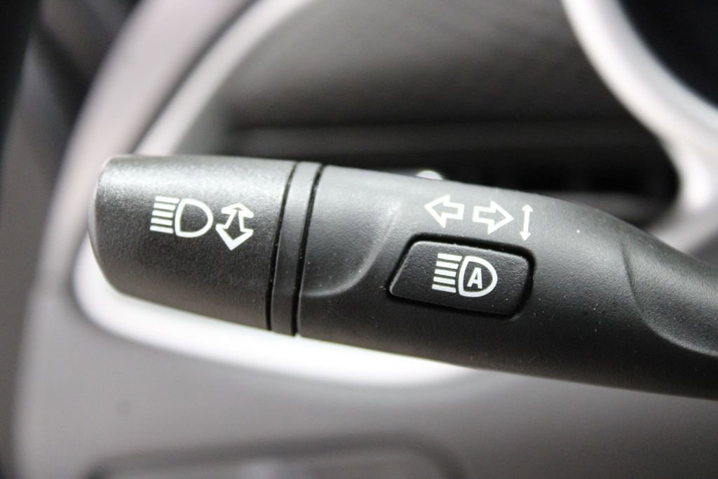 Used 2024 Chevrolet Malibu LT image 33