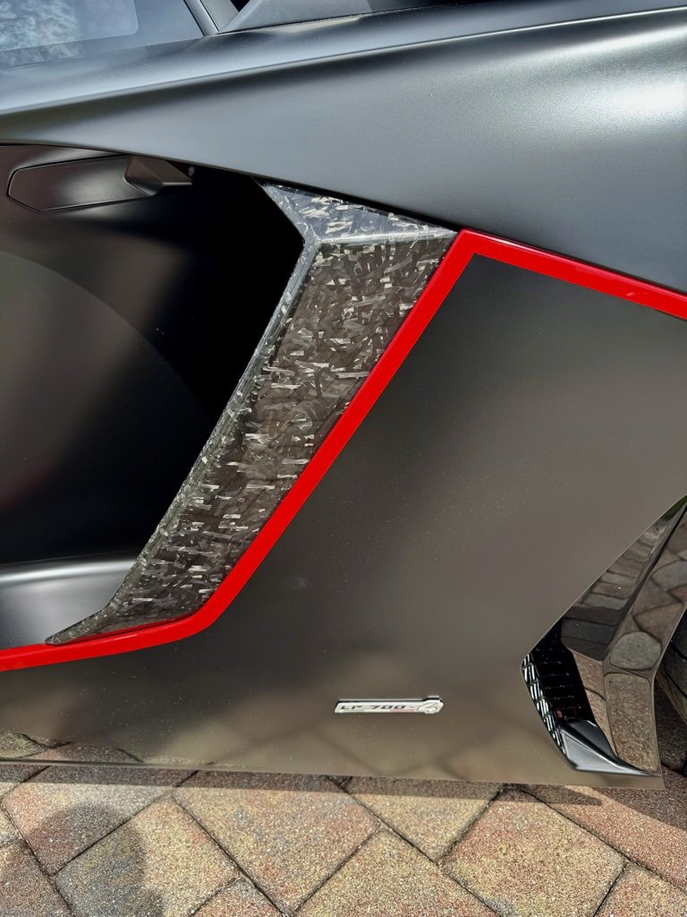 Used 2015 Lamborghini Aventador LP 700-4 image 12