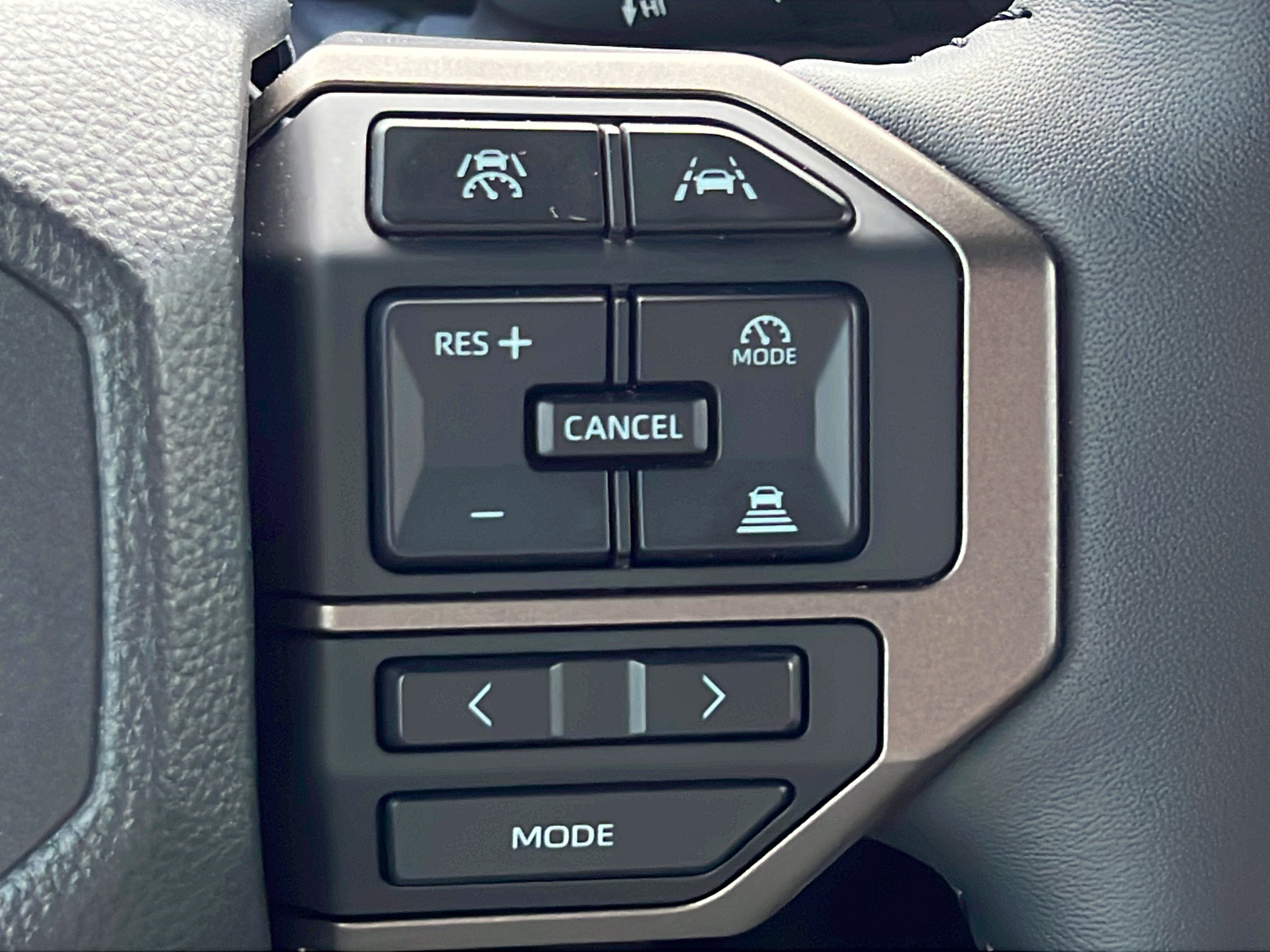Used 2025 Toyota Land Cruiser w/ Premium Package AWD/4WD image 20