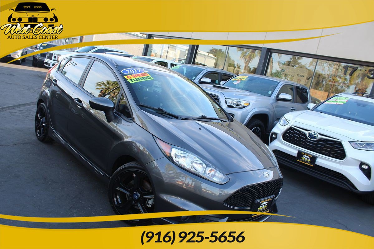 Used 2017 Ford Fiesta ST FWD image 1