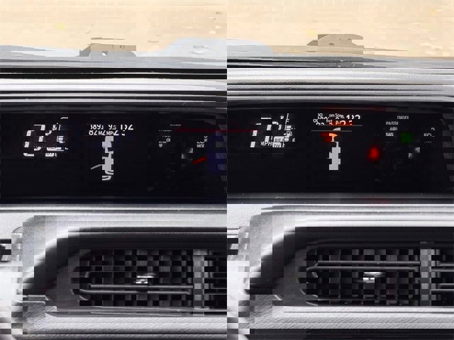 Used 2016 Toyota Prius C Four image 15