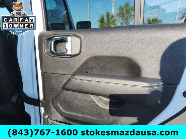 Used 2023 Jeep Wrangler Unlimited Sahara w/ Cold Weather Group image 21